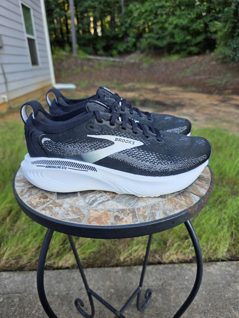 Brooks Adrenaline GTS 25 1104541D090 Black Running Shoes Men Size 8.5 Worn 2x